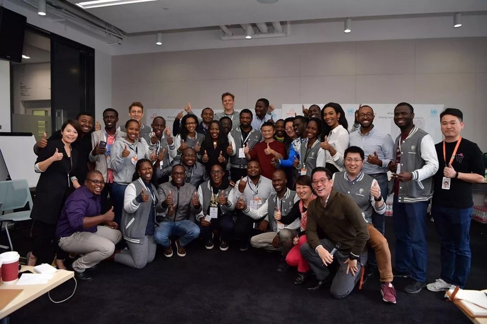 阿里巴巴與UNCTAD攜手，於日前與24名來自非洲的創業者啟動eFounders Initiative，希望培養電商人才，讓他們把學到的知識和技能帶回自己的國家。