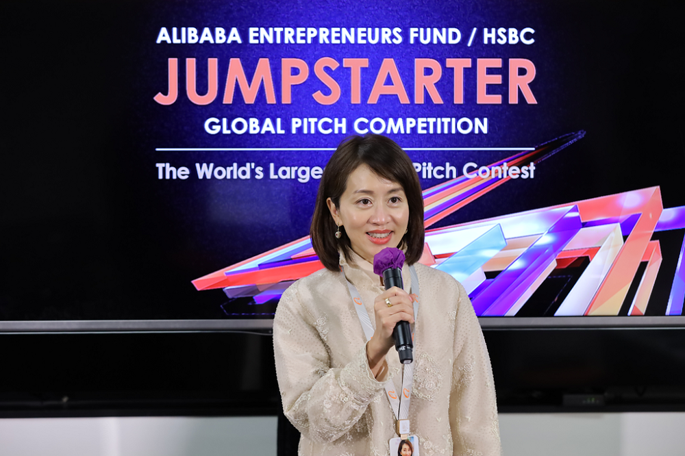 阿里巴巴香港創業者基金執行董事周駱美琪指，很高興JUMPSTARTER 2020在各合作夥伴支持下順利在線上完成總決賽，初創參賽者在活動中展現出在不同領域中的前瞻想法，並且針對市場實際需要提出方案。