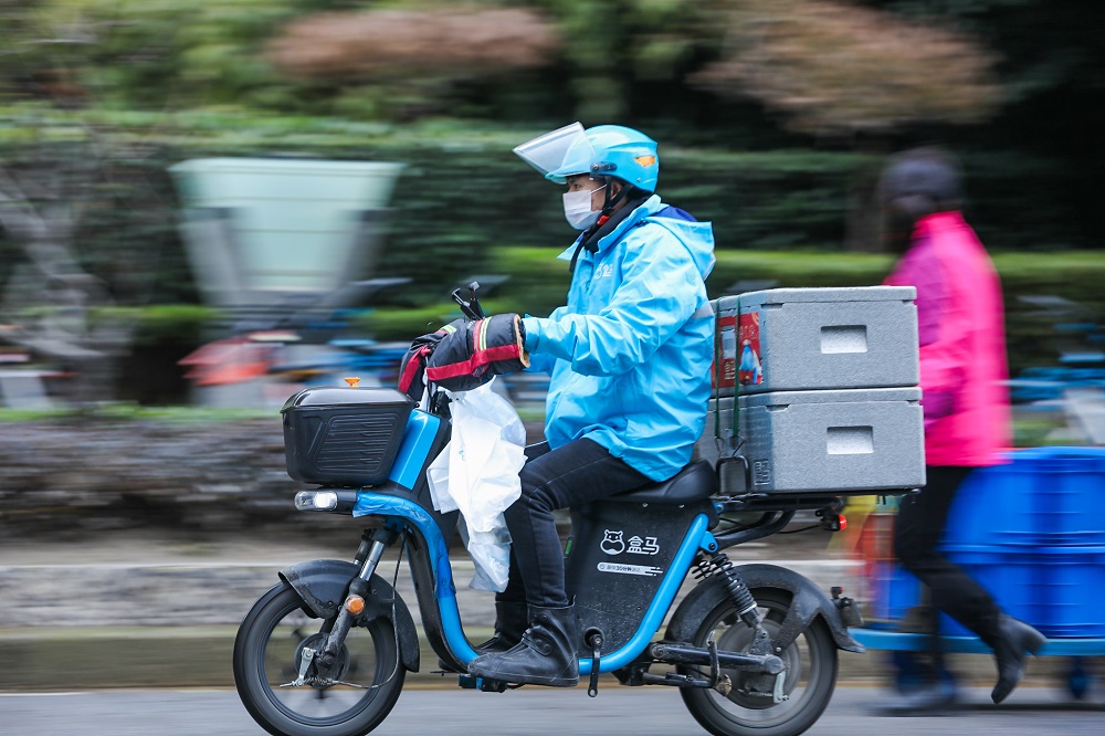 盒馬在中國除武漢以外的城市已經全面恢復正常營運，配送也普遍恢復首單免運費。